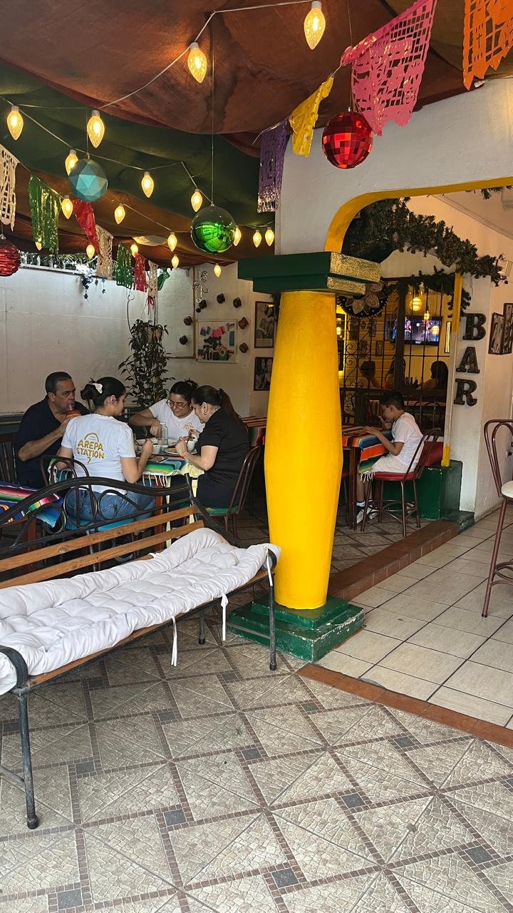 Interior del restaurante María Bonita